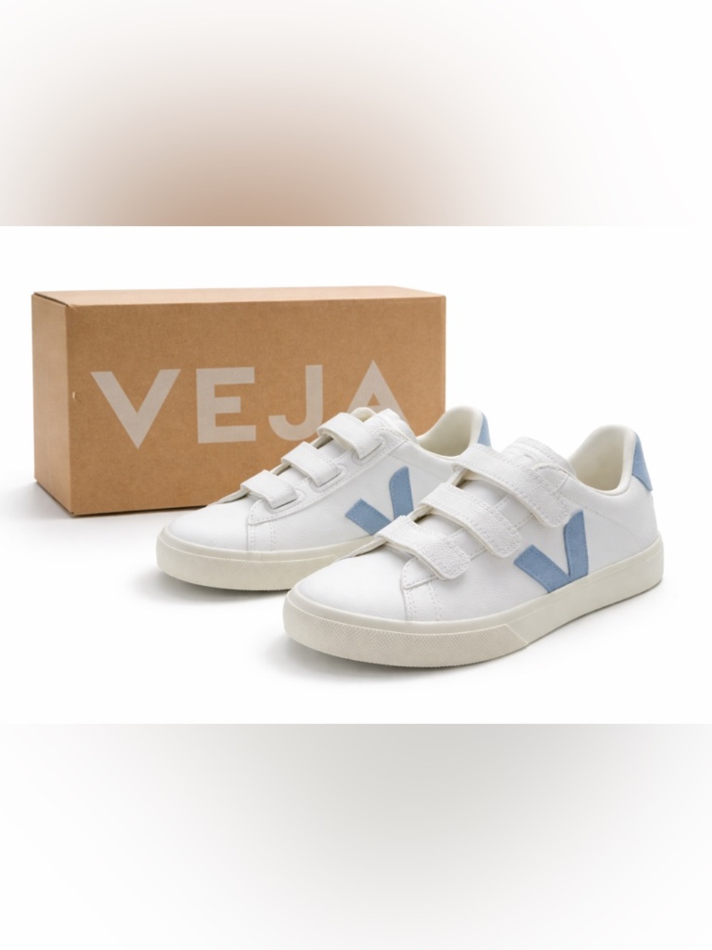 New in Box! $180 Veja Ladies White Sneakers w/ Light Blue V Logo Velcro sz 40 /9